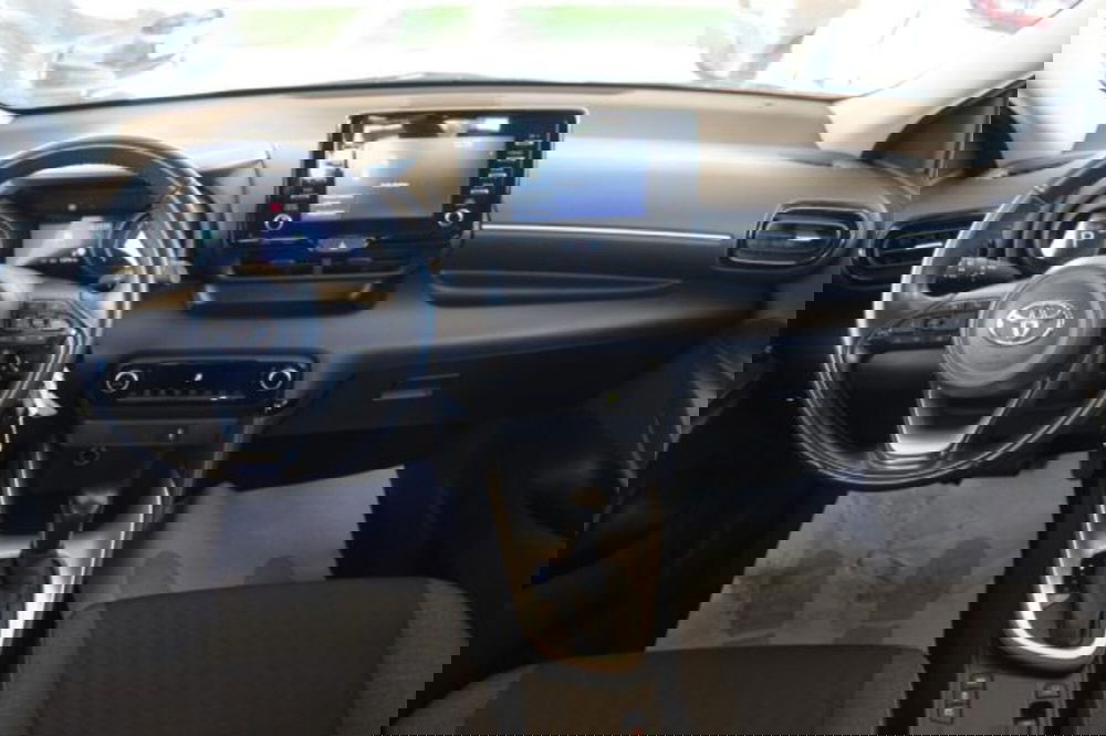 Toyota Yaris Cross usata a Roma (9)