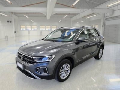 Volkswagen T-Roc 2.0 tdi Life 115cv del 2022 usata a Belpasso