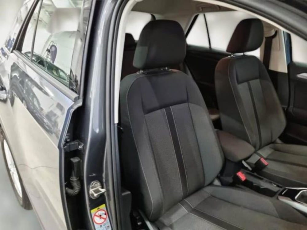 Volkswagen T-Roc usata a Catania (8)