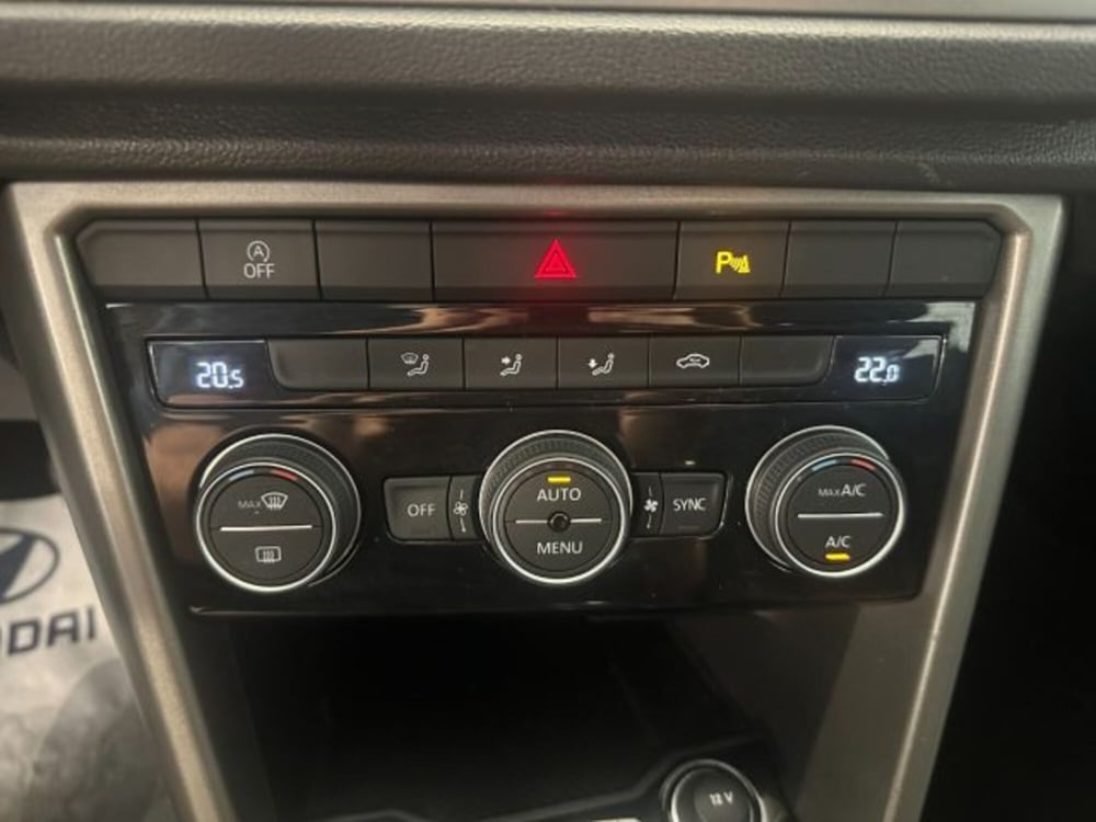 Volkswagen T-Roc usata a Cuneo (16)