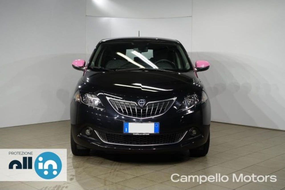 Lancia Ypsilon usata a Venezia (2)