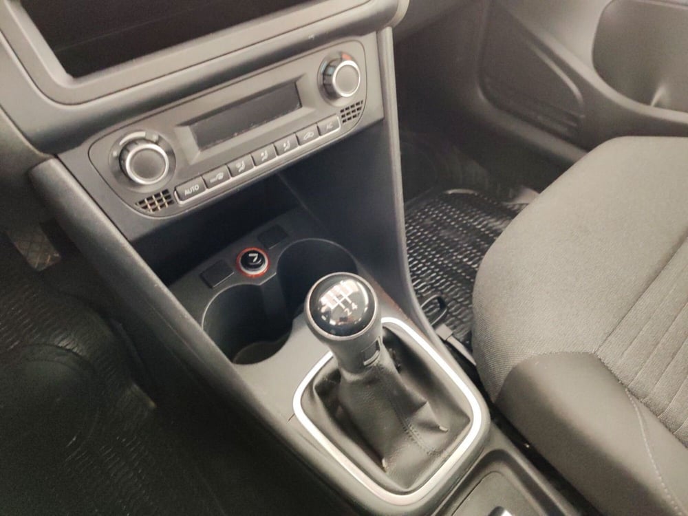 Volkswagen Polo usata a Massa-Carrara (14)