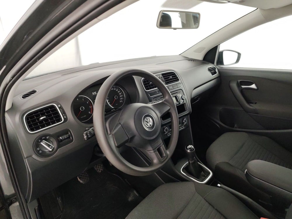 Volkswagen Polo usata a Massa-Carrara (8)