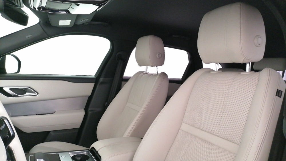 Land Rover Range Rover Velar usata a Roma (14)