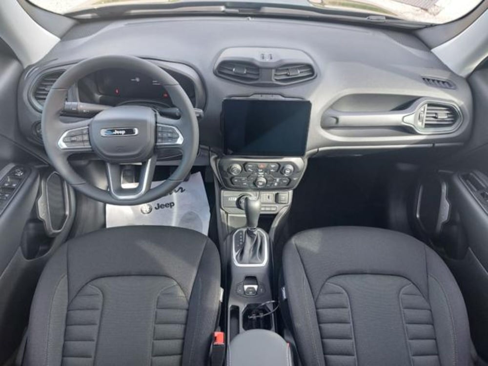 Jeep Renegade nuova a Padova (15)