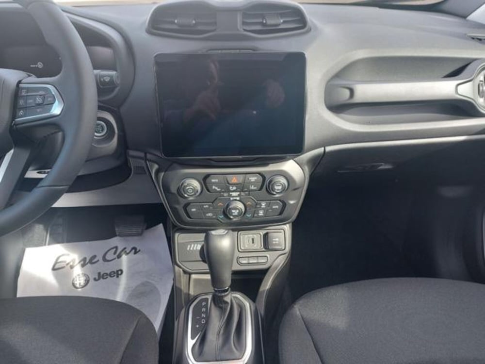 Jeep Renegade nuova a Padova (17)