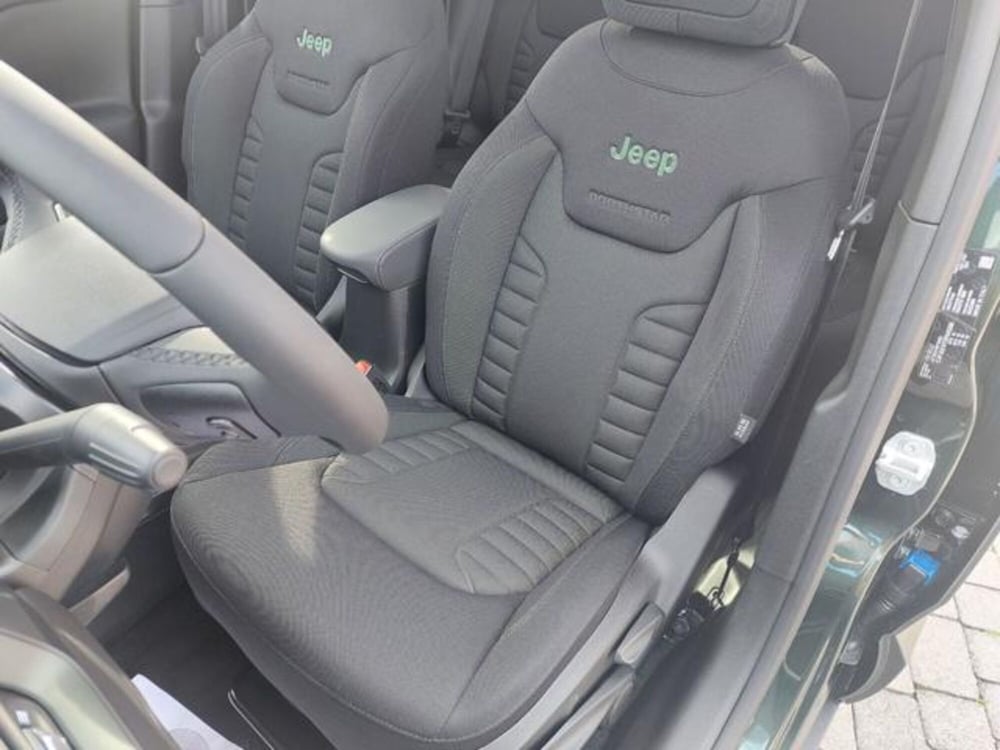 Jeep Renegade nuova a Padova (19)