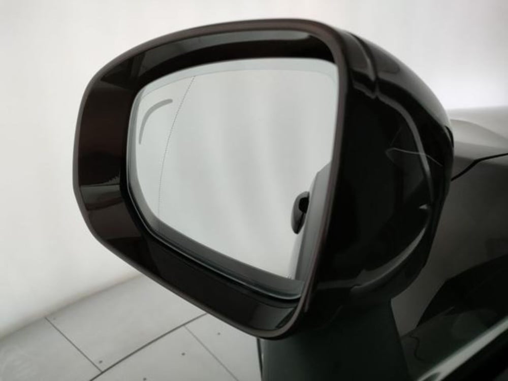 Volvo XC90 nuova a Modena (14)