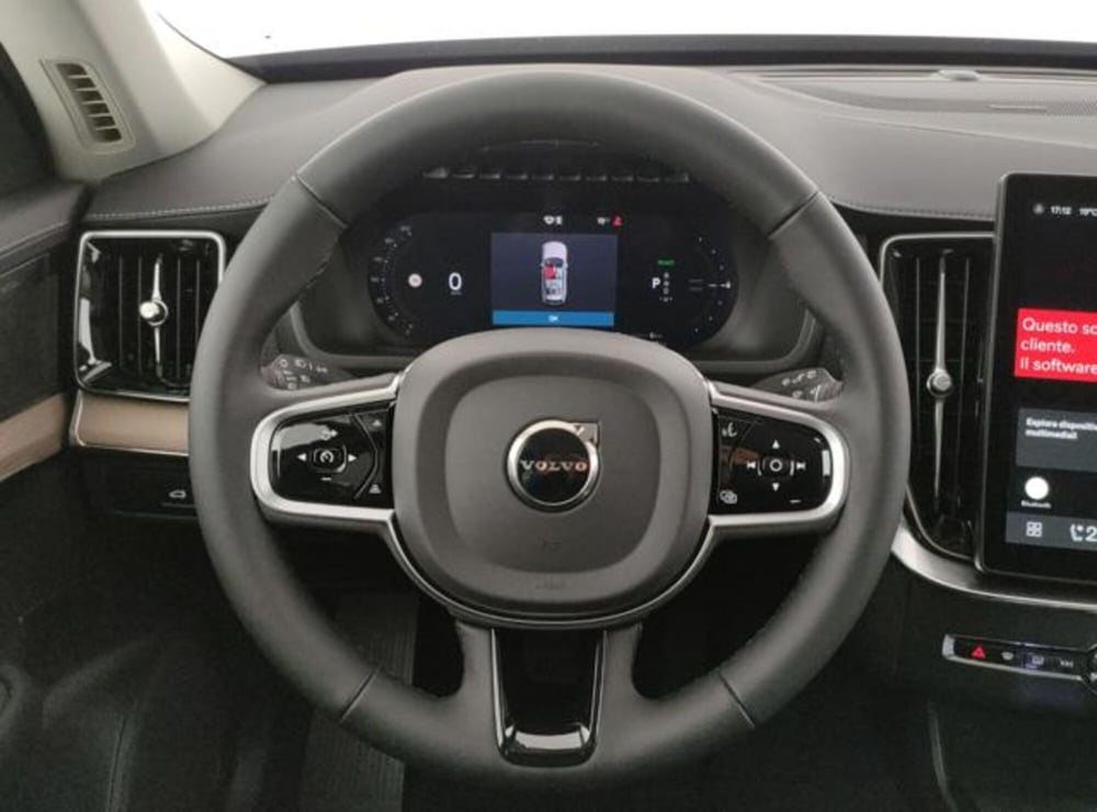 Volvo XC90 nuova a Modena (20)