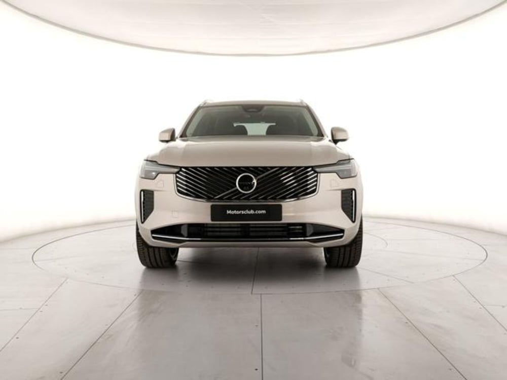 Volvo XC90 nuova a Modena (7)
