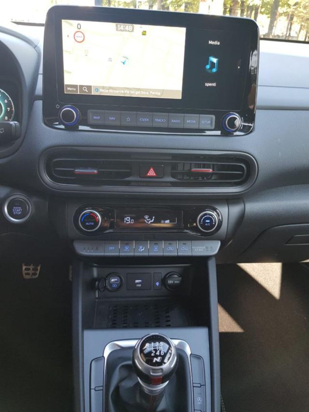 Hyundai Kona usata a Parma (7)
