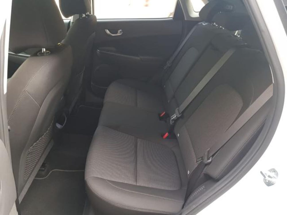 Hyundai Kona usata a Parma (14)