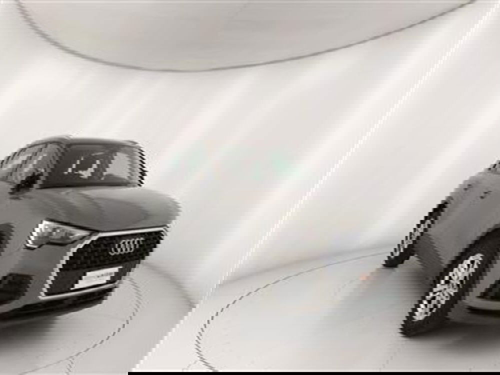 Audi Q3 Sportback usata a Bari (11)