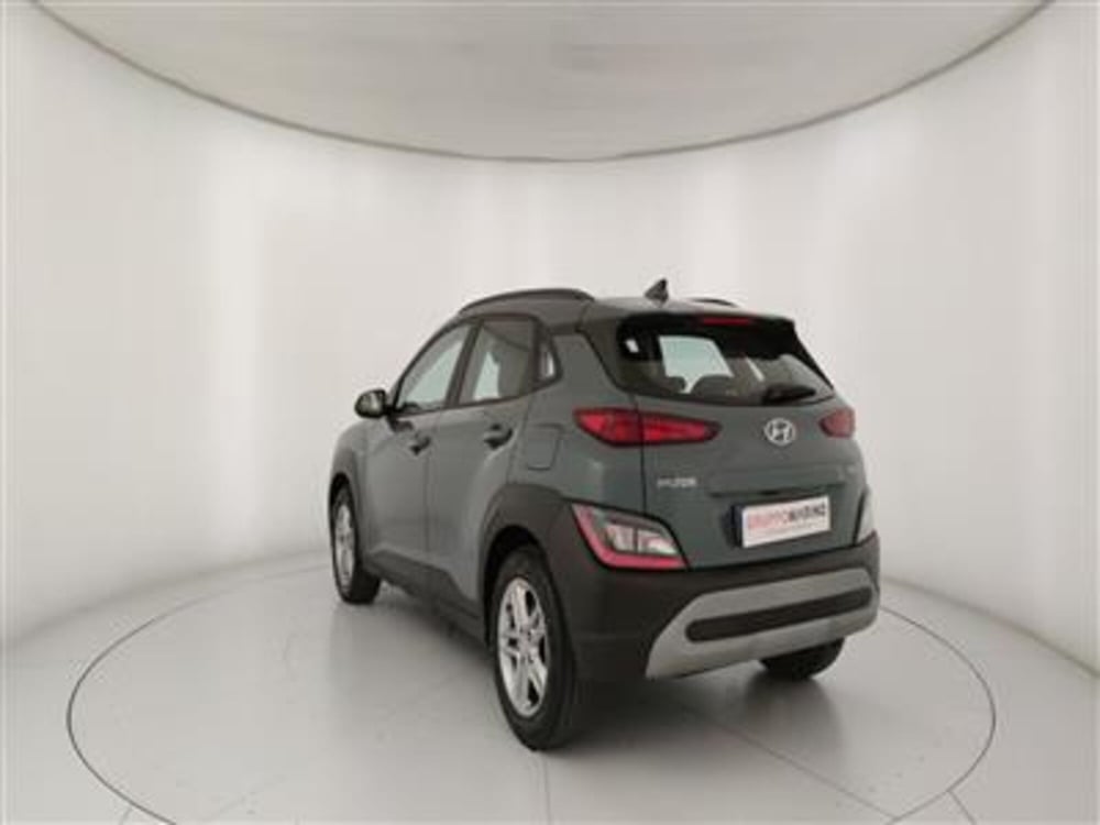 Hyundai Kona usata a Bari (5)