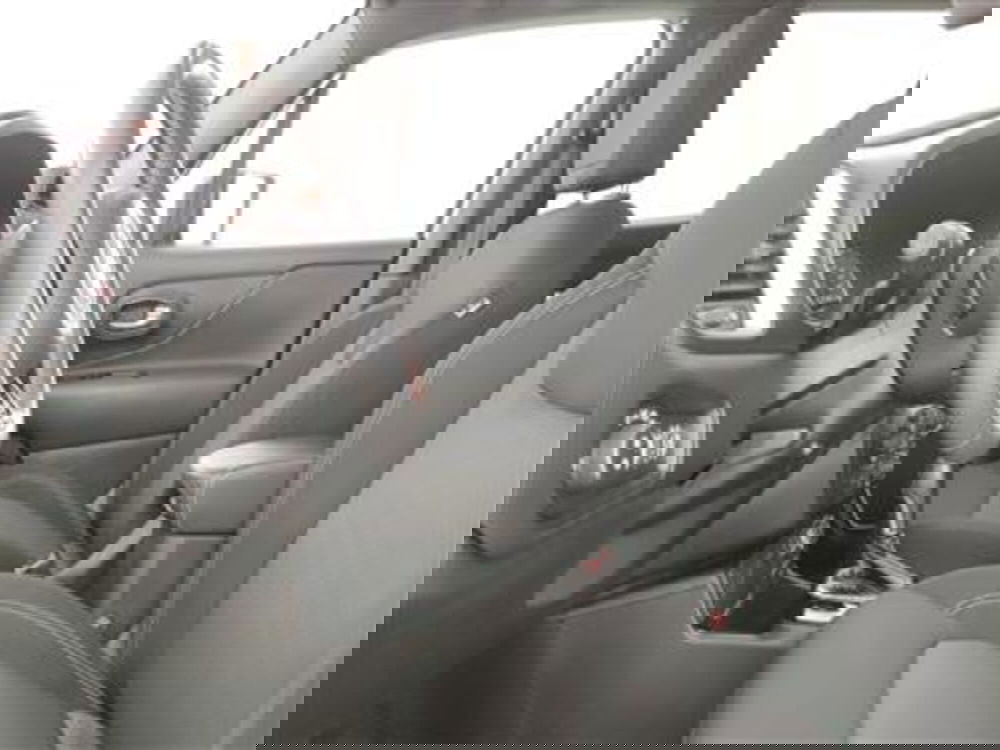 Jeep Renegade usata a Bari (13)