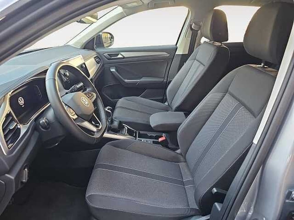 Volkswagen T-Roc usata a Lecco (13)