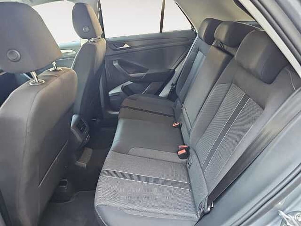 Volkswagen T-Roc usata a Lecco (14)