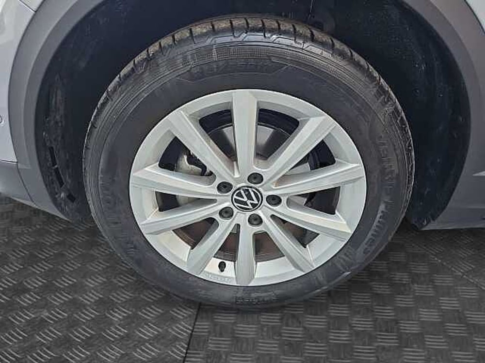 Volkswagen T-Roc usata a Lecco (15)