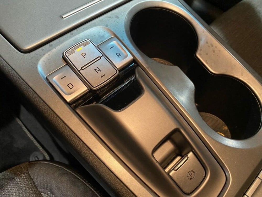 Hyundai Kona usata a Torino (12)