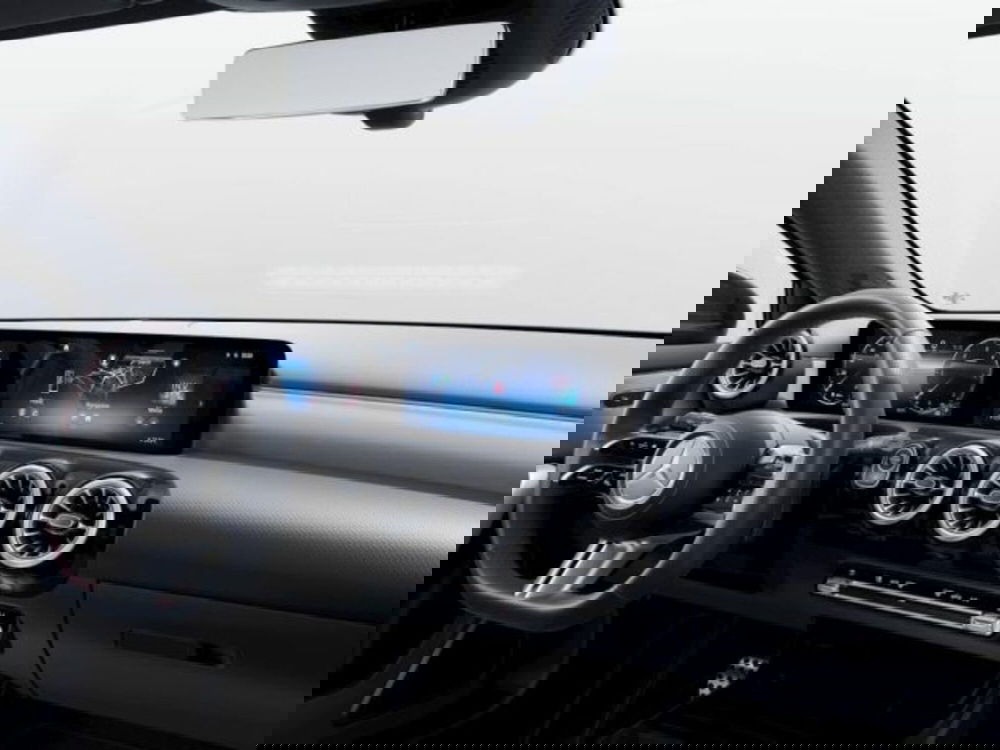 Mercedes-Benz Classe A nuova a Verona (8)