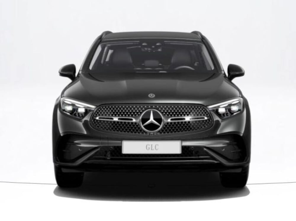 Mercedes-Benz GLC nuova a Verona (3)