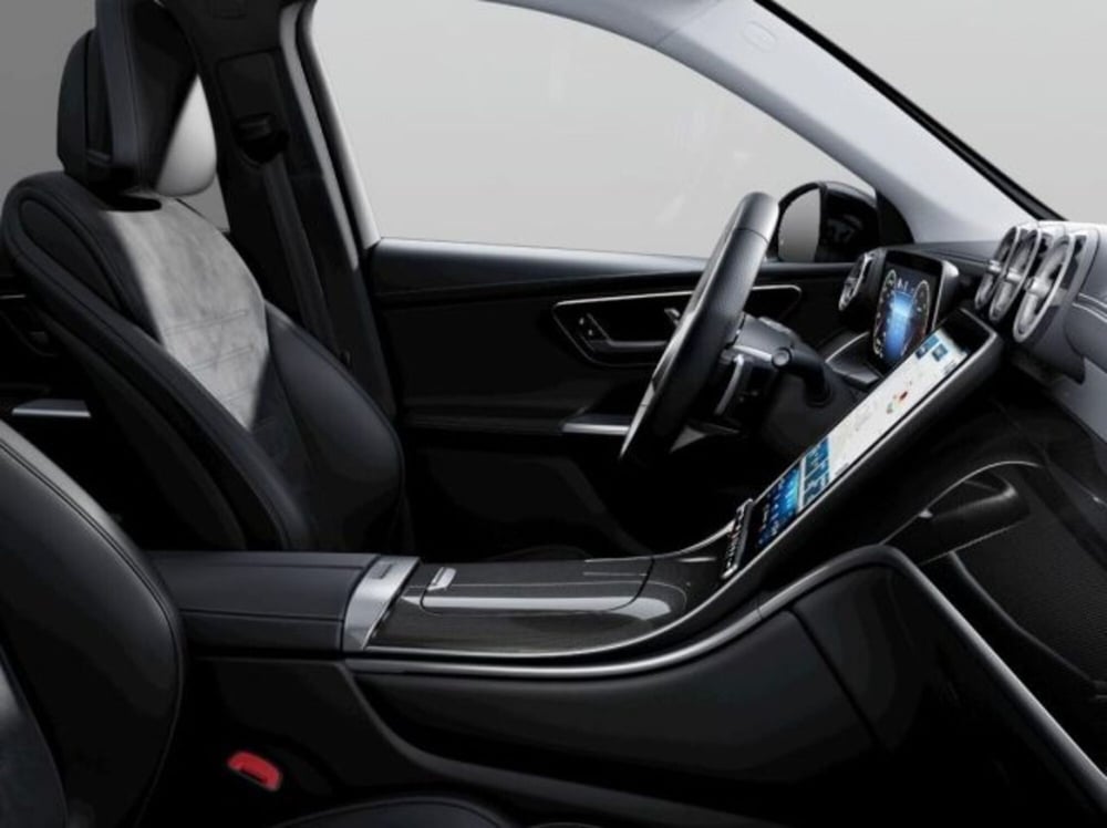 Mercedes-Benz GLC nuova a Verona (7)