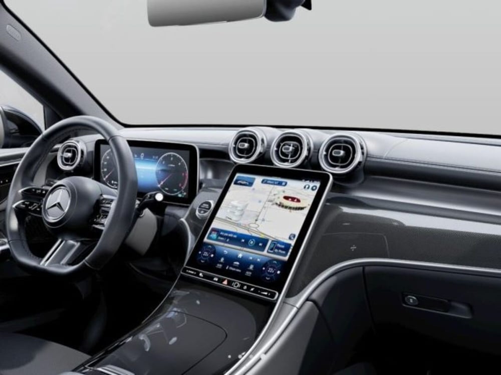 Mercedes-Benz GLC nuova a Verona (5)