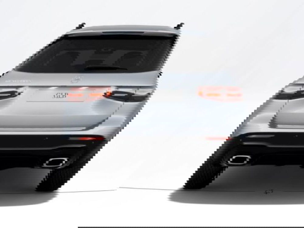 Mercedes-Benz GLB nuova a Verona (3)