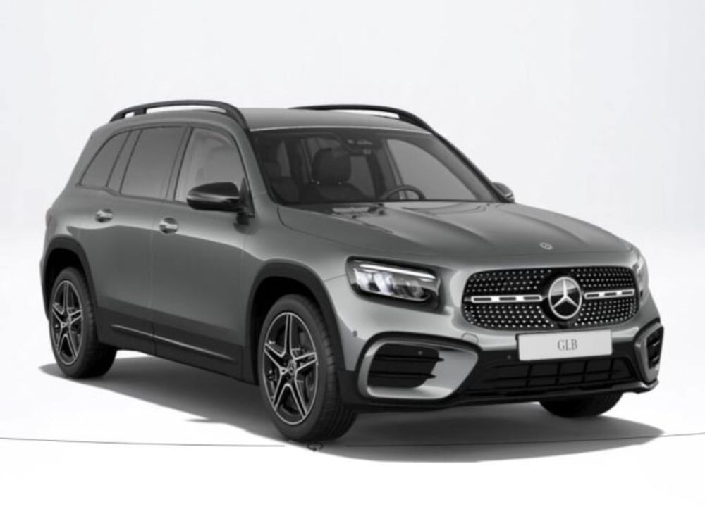Mercedes-Benz GLB nuova a Verona