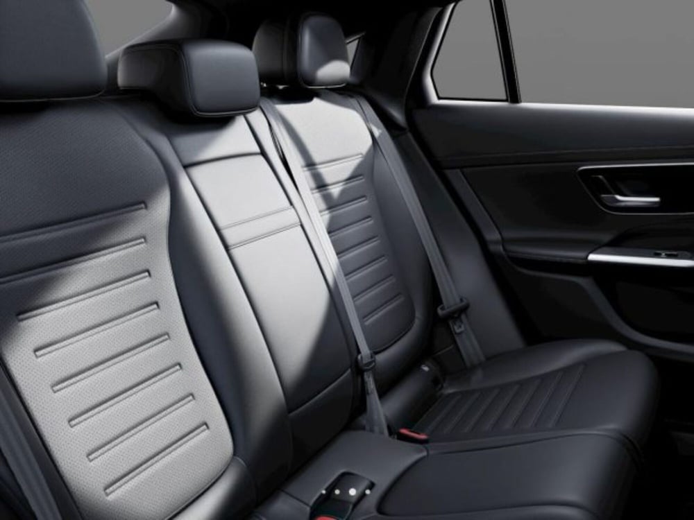 Mercedes-Benz GLC nuova a Verona (7)