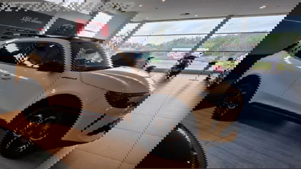 Alfa Romeo Junior nuova a Modena (4)