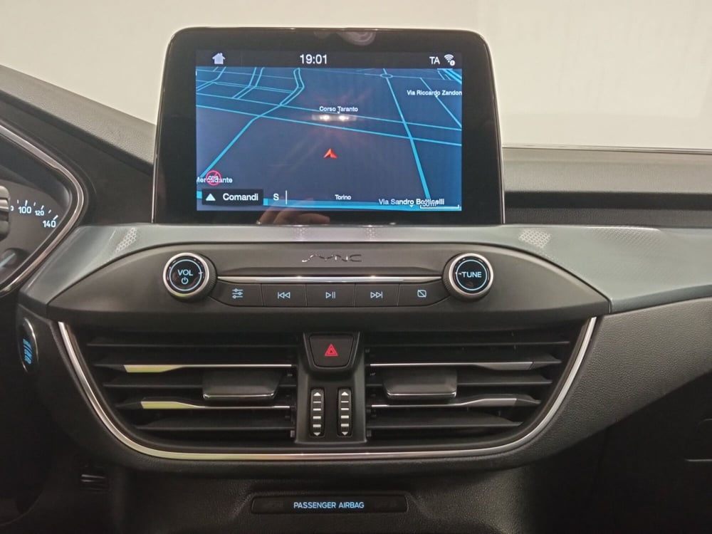 Ford Focus Station Wagon usata a Torino (16)