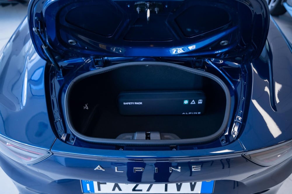 Alpine A110 usata a Torino (13)