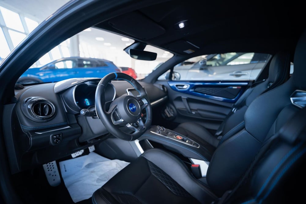 Alpine A110 usata a Torino (5)