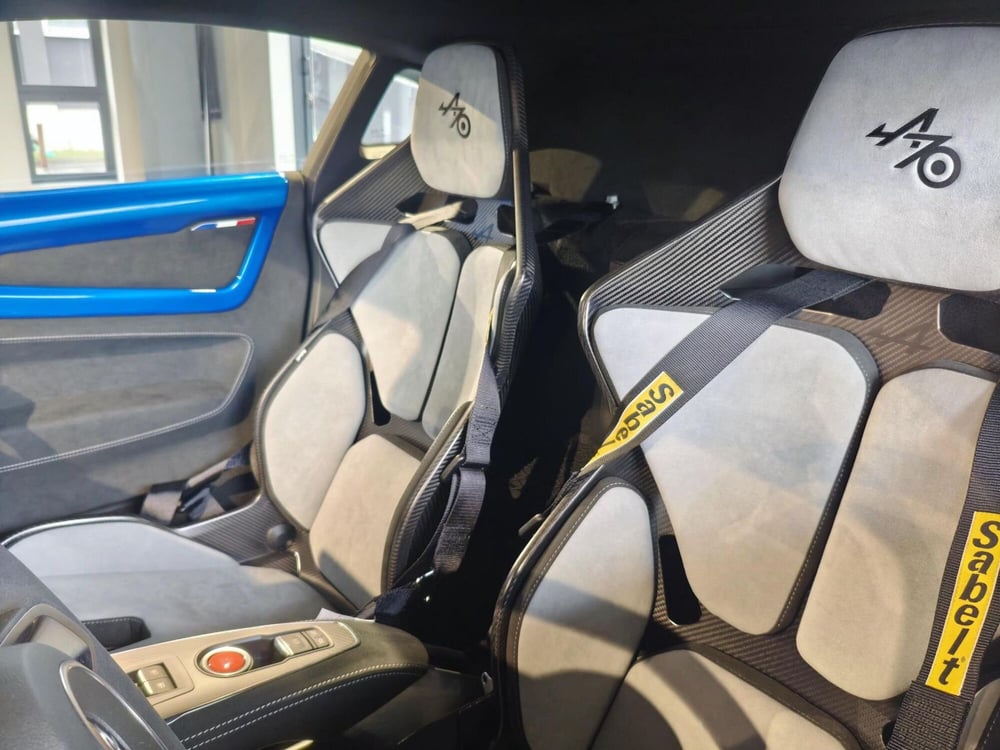 Alpine A110 nuova a Torino (5)