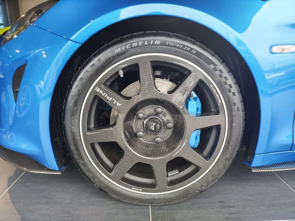 Alpine A110 nuova a Torino (7)