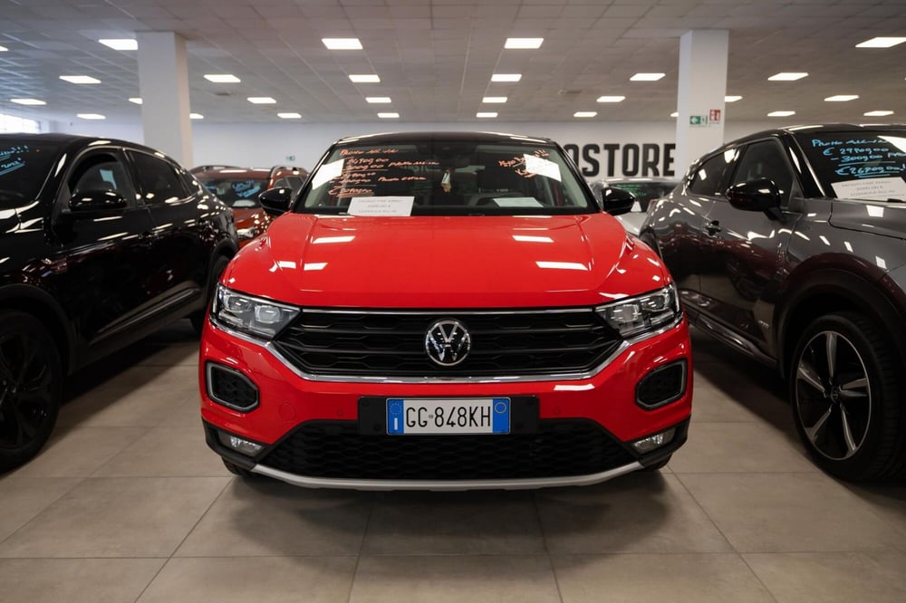 Volkswagen T-Roc usata a Torino (4)