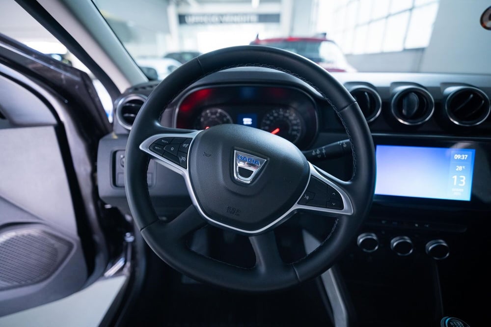 Dacia Duster usata a Torino (10)