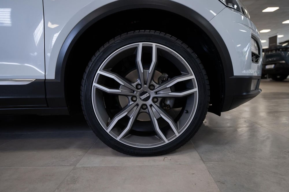 Volkswagen T-Roc usata a Torino (13)