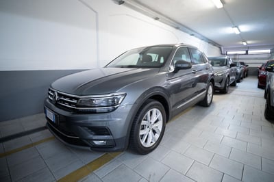 Volkswagen Tiguan 2.0 TSI 180 CV DSG 4MOTION Advanced BMT del 2018 usata a Rivoli