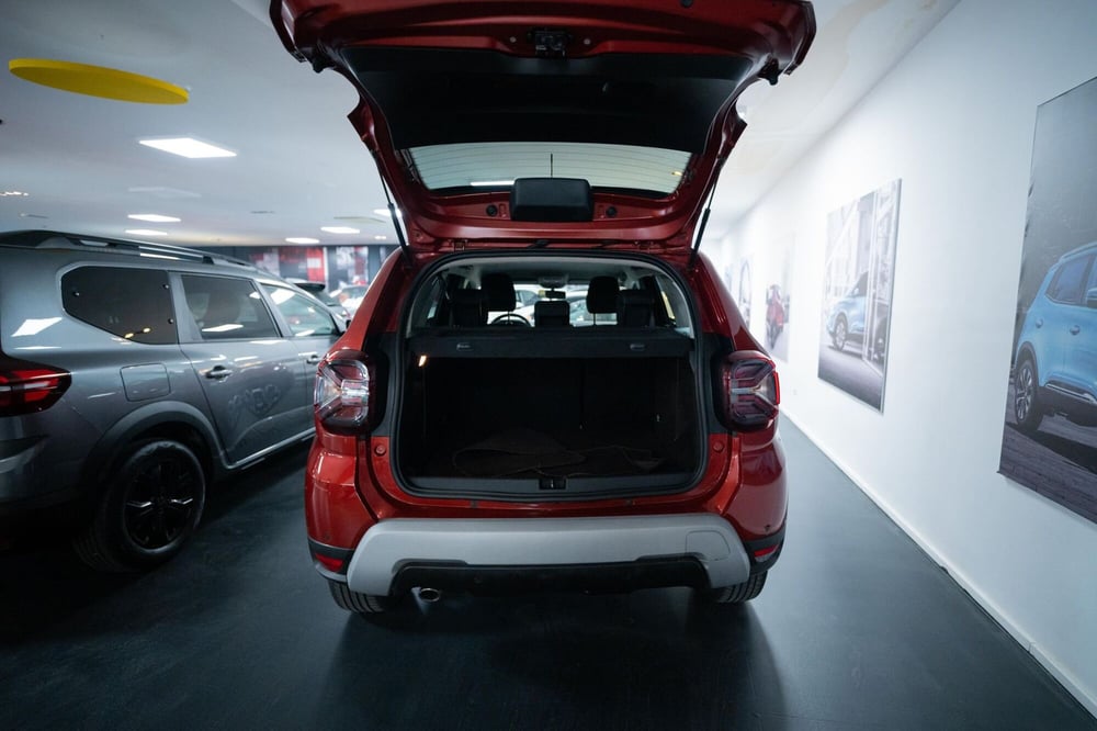 Dacia Duster usata a Torino (14)