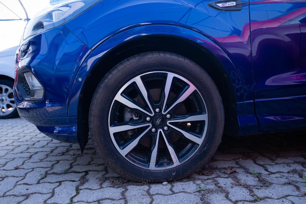 Ford Kuga usata a Torino (14)
