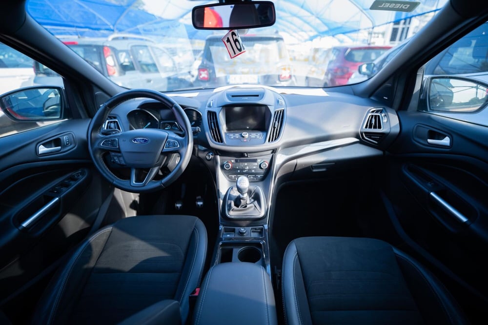 Ford Kuga usata a Torino (9)