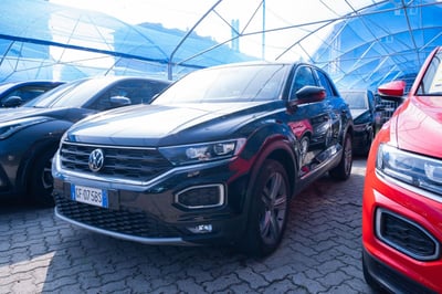 Volkswagen T-Roc 1.5 TSI ACT Business BlueMotion Technology del 2021 usata a Rivoli