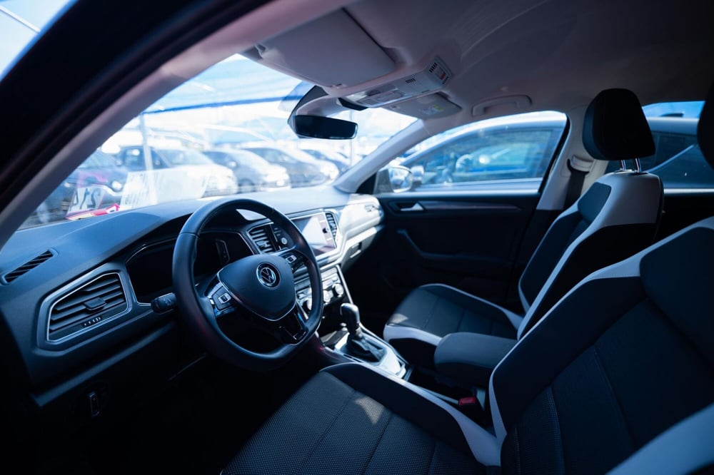 Volkswagen T-Roc usata a Torino (5)