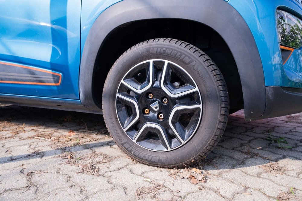 Dacia Spring usata a Torino (13)