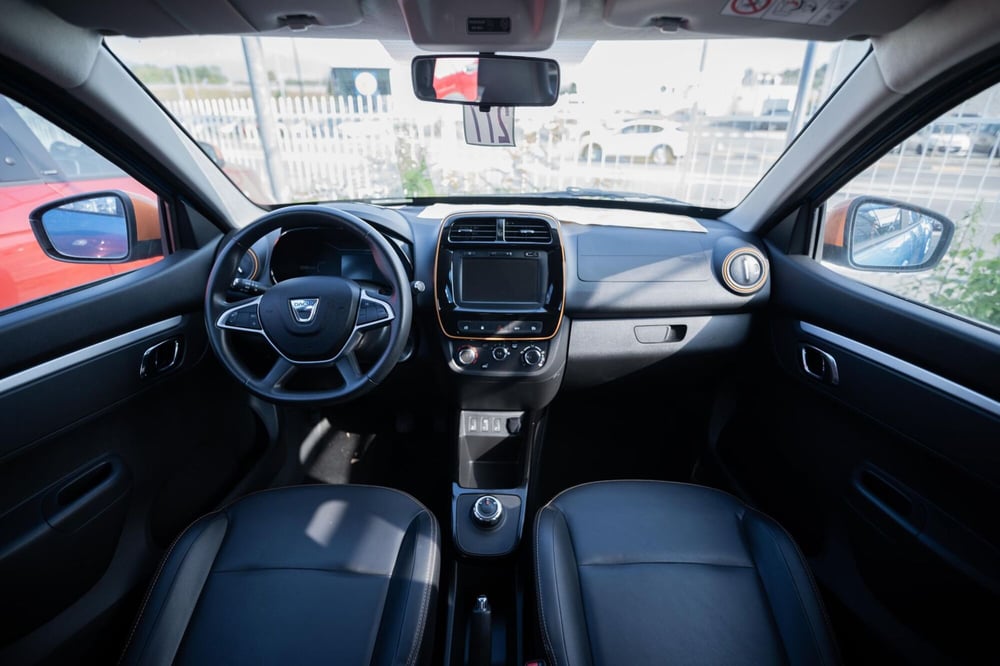 Dacia Spring usata a Torino (8)