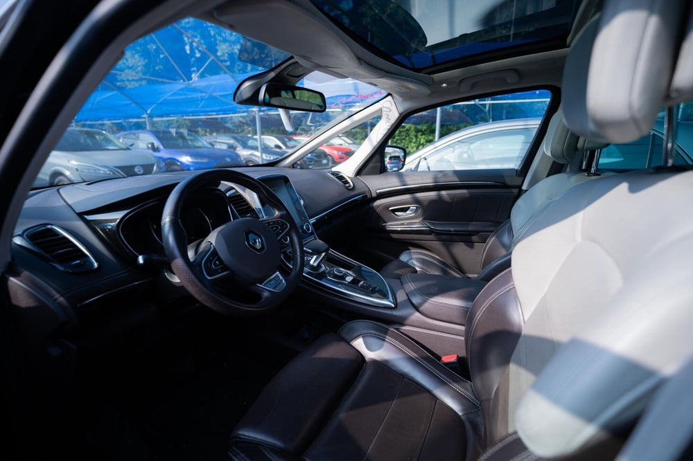 Renault Espace usata a Torino (6)