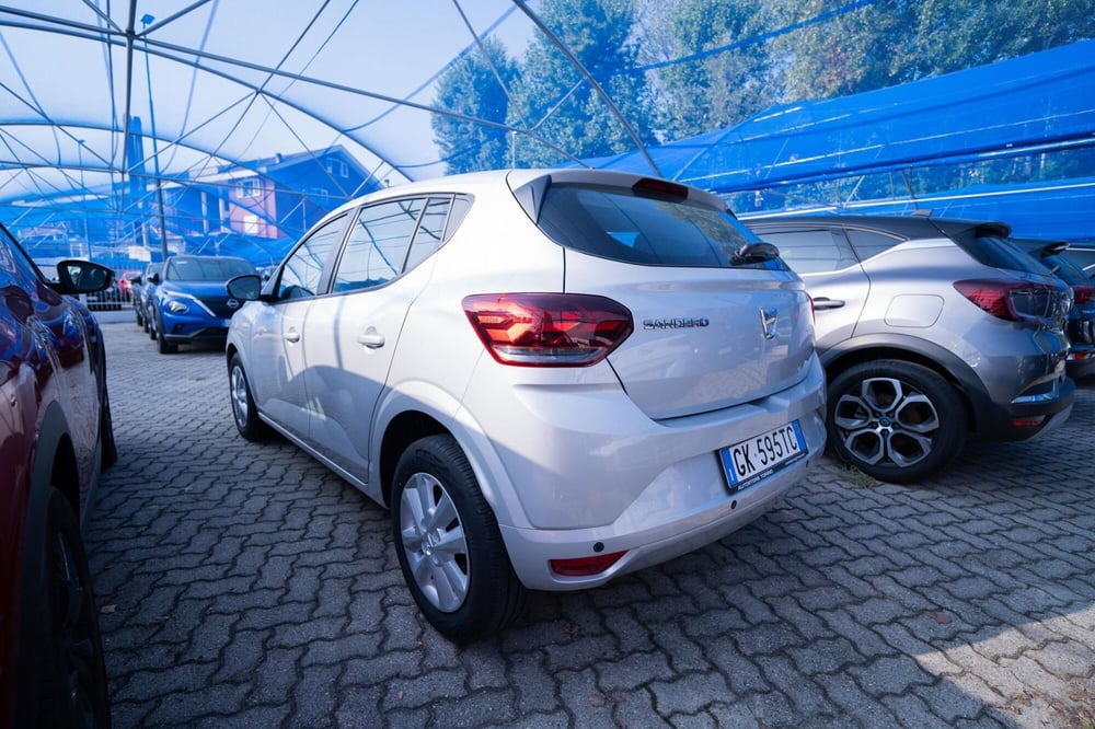 Dacia Sandero usata a Torino (3)