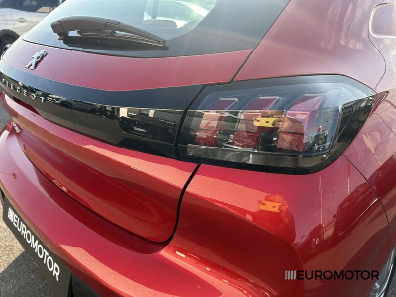 Peugeot 208 usata a Bari (12)